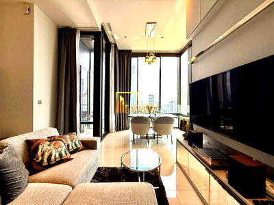 คอนโดให้เช่า : Ashton Silom | Stylish 2 Bedroom Condo in Popular Area - BR15468CD