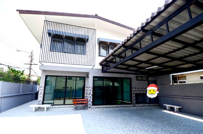 เช่าโฮมออฟฟิศ ลาดพร้าว 71 : 🏡 ให้เช่าบ้านเดี่ยว 2 ชั้น Home Office ซอยโชคชัย 4 แยก 76 2 ห้องนอน 3 ห้องน้ำ บ้านหัวมุม ทำเลดี เข้า-ออกสะดวก 💰 ราคาเช่า 40,000 บาท/เดือน