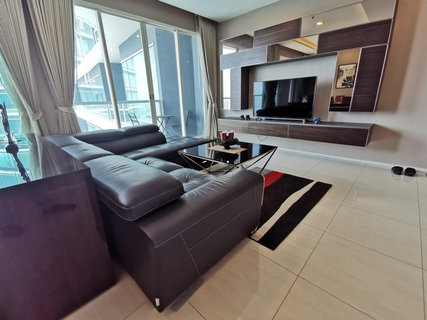 รูปภาพ LTH3507 – Menam Residences FOR RENT 3 beds 4 baths size 160 Sq.M. Nearby BTS Saphan Taksin station ONLY 120k/Month