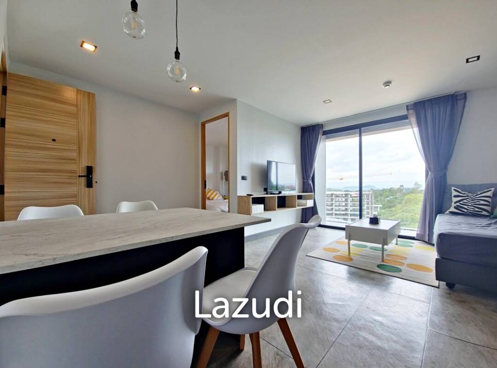 FAMILY FRIENDLY, Seaview 1 Bedroom Condominium in Naiharn - image 3