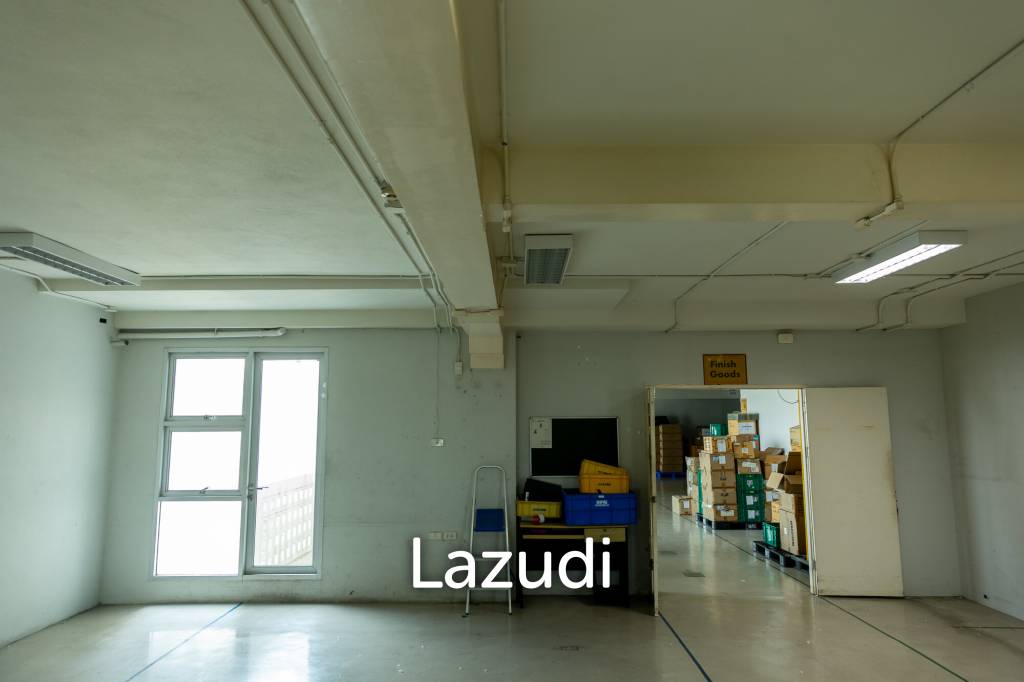 รูป 512.0 ตร.ม. 8 ห้องนอน 14 ห้องน้ำ ออฟฟิศสำหรับ เช่าใน สวนหลวง - รูปที่ 11/14