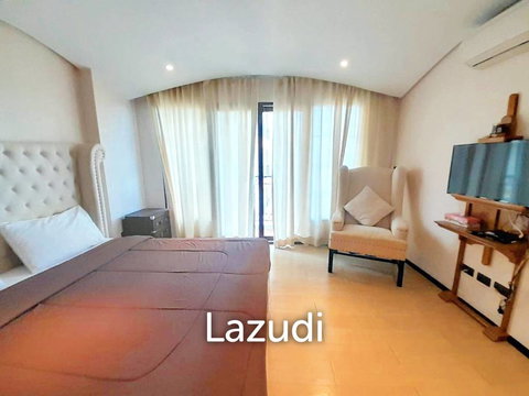 Studio 28 SQ.M Venetian Signature Condo