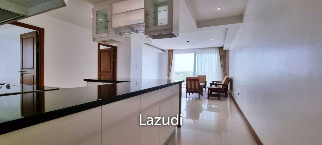 รูป คอนโดหรูริมทะเลพร้อมวิวสวย พื้นที่กว้างขวางที่ La Royale Beach - รูปที่ 6/16