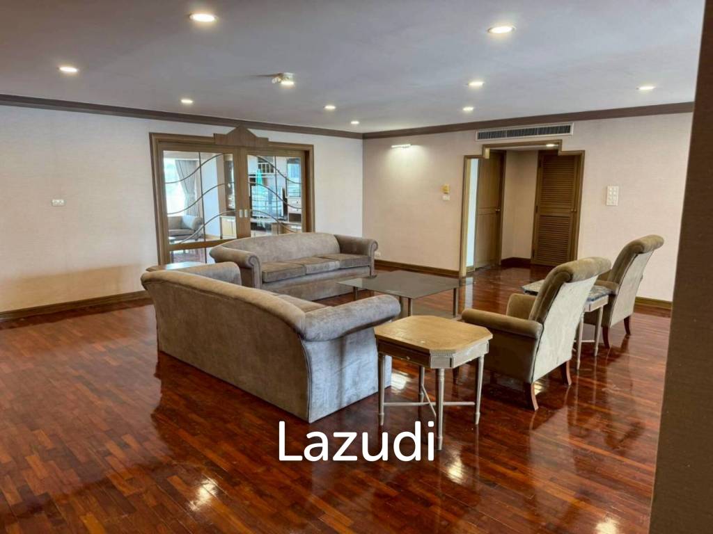 รูป 350.0 ตร.ม. 3 ห้องนอน 3 ห้องน้ำ คอนโดสำหรับ เช่าใน คลองเตยเหนือ - รูปที่ 4/20