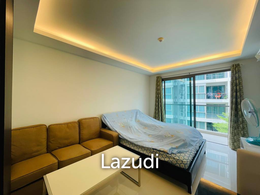 picture 1 Bed 1 Bath 26.89 SQ.M. Club Royal Condominium - 2/10