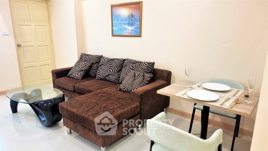 รูป คอนโด 1-ห้องนอน ที่ คอนโดเคหะ จอมเทียน ใกล้ พัทยาใต้ (ID 1466486) - รูปที่ 3/16