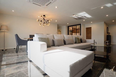 LTH12103RE – The Waterford Park Sukhumvit 53 FOR SALE 3 beds 3 baths size 150 Sq.M. Nearby BTS Thonglor station ONLY 18.7 MB