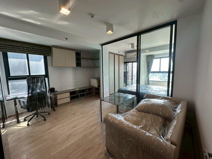 รูปภาพ For Rent Condo IDEO SATHORN - WONGWIAN YAI Building 1, Floor 12,1 bed room, Room size 35 sqm