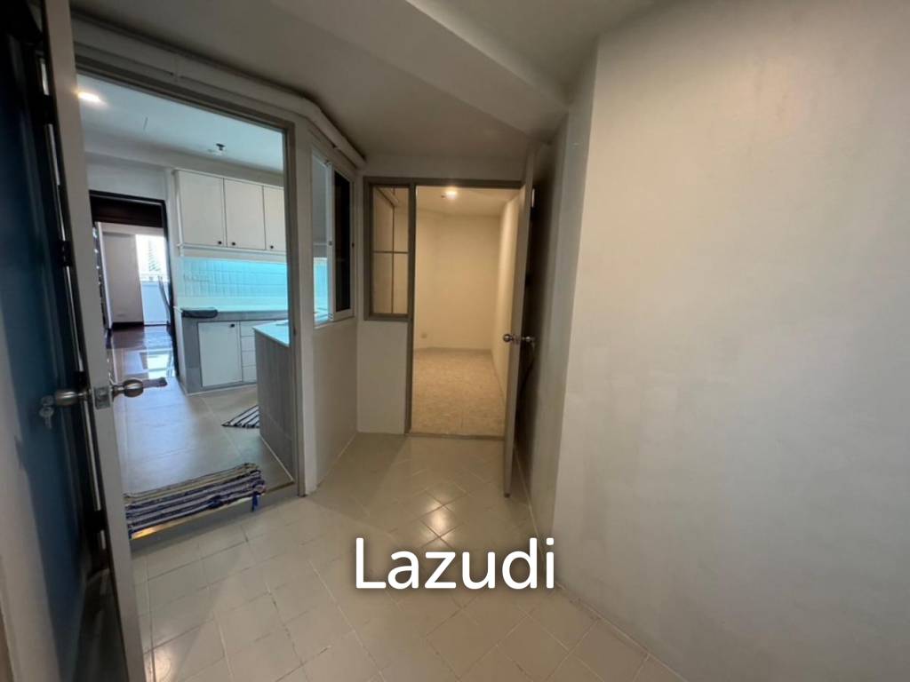 รูป 198.0 ตร.ม. 3 ห้องนอน 3 ห้องน้ำ คอนโดสำหรับ ขายใน บางโคล่ - รูปที่ 16/25