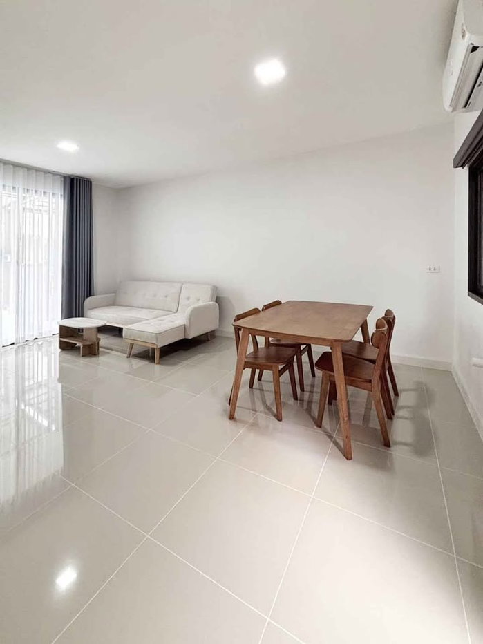 รูป R2548 ปล่อยเช่าด่วน! ทาวน์โฮมสวย พร้อมอยู่ Pleno สุขุมวิท-บางนา 2 (ว่างค่ะ) ใกล้ Mega บางนา & IKEA - รูปที่ 4/23