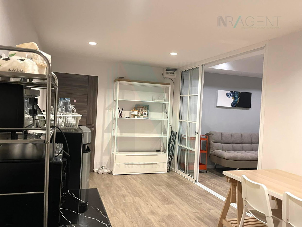 รูป ให้เช่าคอนโด บ้านสุโขทัย รามคำแหง อาคาร 19 ชั้น 4 2 ห้องนอน ขนาด 60 ตรม ใกล้ โรงพยาบาลรามคำแหง - รูปที่ 7/8