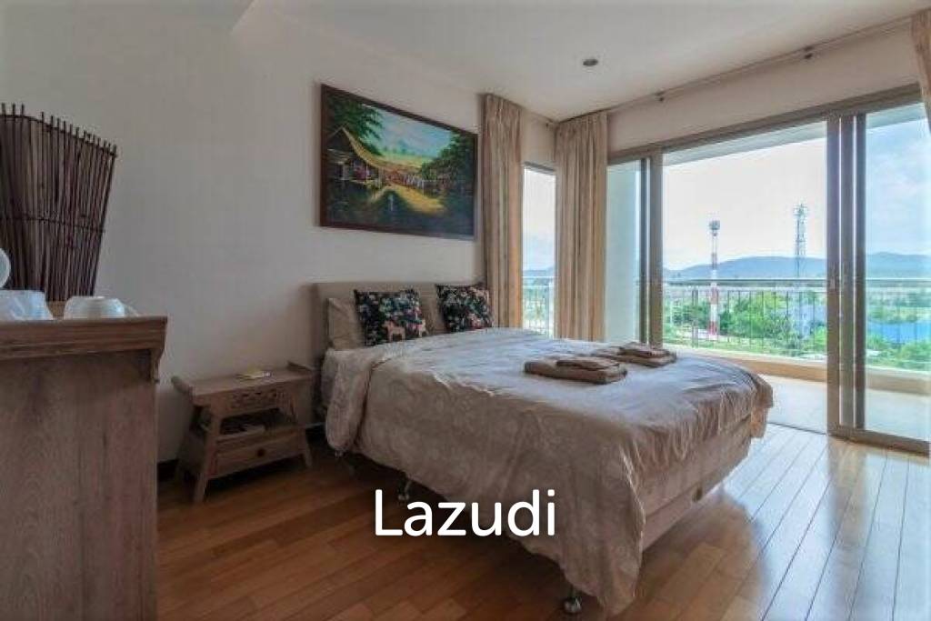 picture Luxury Penthouse With Spectacular Views - 9/16