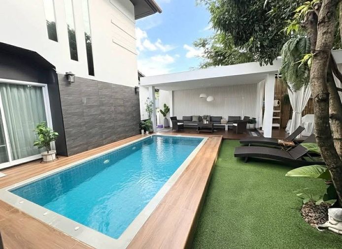  ปล่อยเช่า พูลวิลล่าในเมือง เชียงใหม่ แยกหนองประทีป พื้นที่ 68 ตรว , 5 ห้องนอน 3 ห้องน้ำ