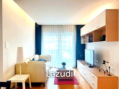 Condos for sale : 2 Bed 2 Bath 67 SQ.M Residence 52 Condominium