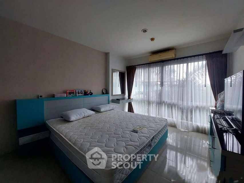 รูป คอนโด 2-ห้องนอน ที่ บางสะเหร่ ทะเลสาบและรีสอร์ท ใน นาจอมเทียน (ID 2401193) - รูปที่ 9/19