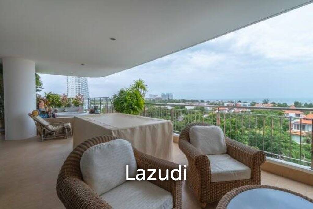 picture Luxury Penthouse With Spectacular Views - 2/16