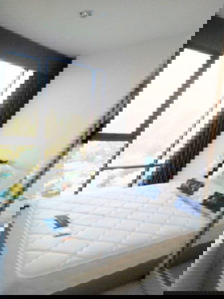 รูป ขาย คอนโด  Rhythm Sukhumvit 42 ราคาดีที่สุดในตลาด  2 ห้องนอน 2 ห้องน้ำ | ชั้นสูง  - รูปที่ 3/9