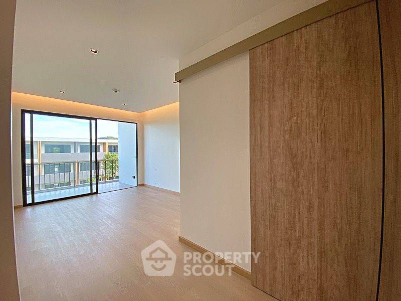 รูป คอนโด 2-ห้องนอน ที่ ซันไชน์ เพรสทิจ คอนโดมิเนียม ใกล้ เดอะ เวเนเซีย (ID 2382073) - รูปที่ 7/37