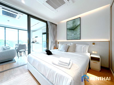 Condos for sale : For sale condo 1 bedroom at The Aqua