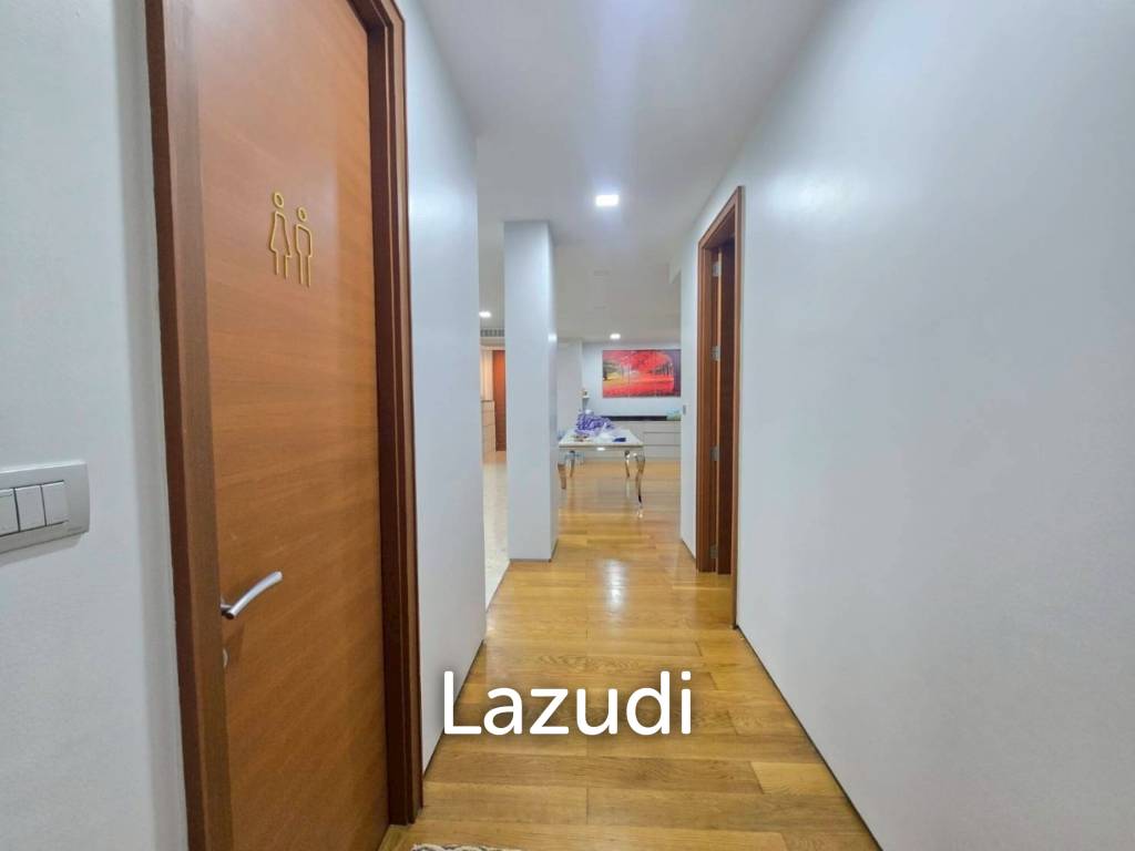 รูป 210.4 ตร.ม. 3 ห้องนอน 3 ห้องน้ำ คอนโดสำหรับ ขาย & เช่าใน พระโขนง - รูปที่ 26/32