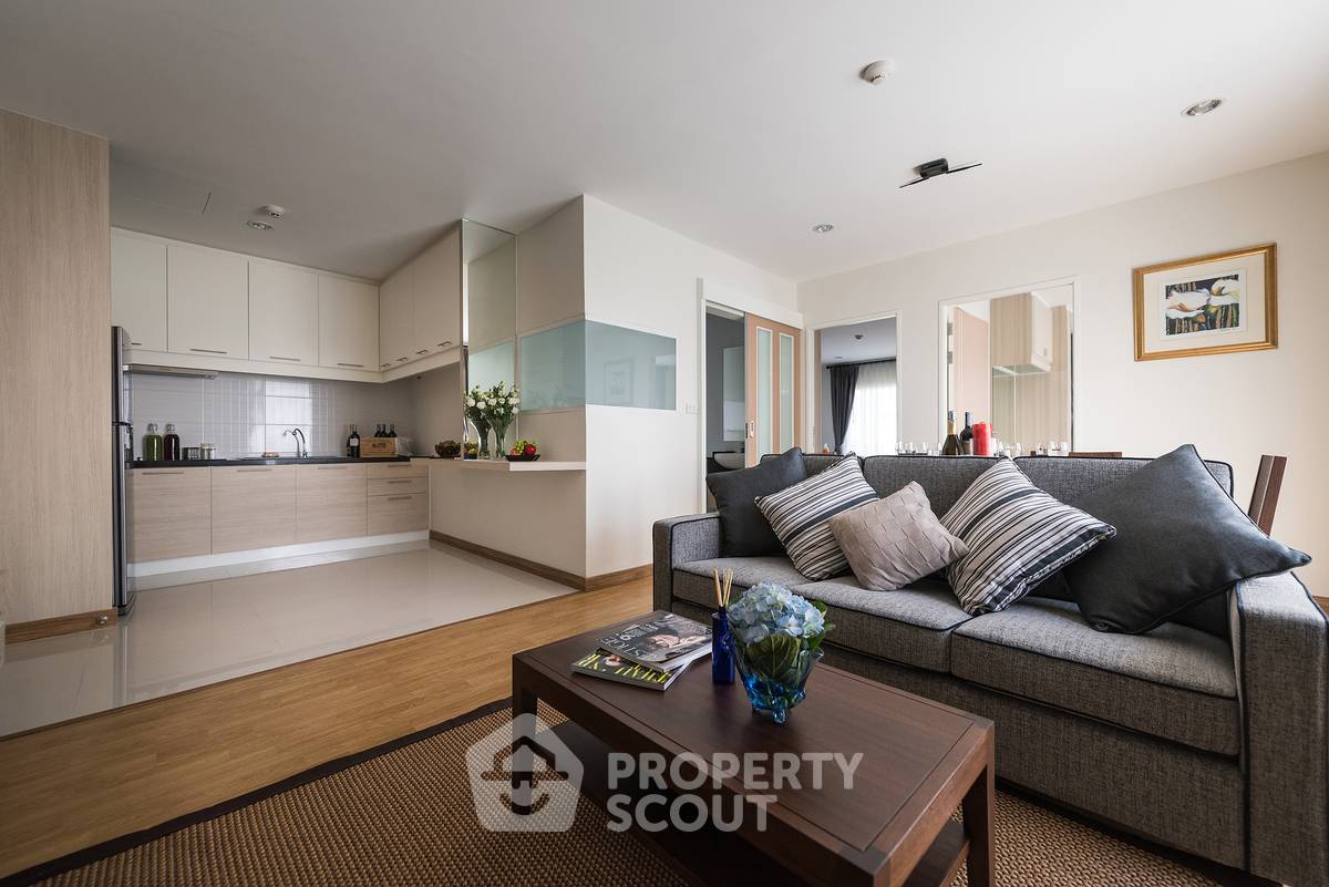 รูป คอนโด 2-ห้องนอน ที่ ทองหล่อ 21 เรสซิเดนซ์ ใกล้ BTS ทองหล่อ (ID 512138) - รูปที่ 2/6