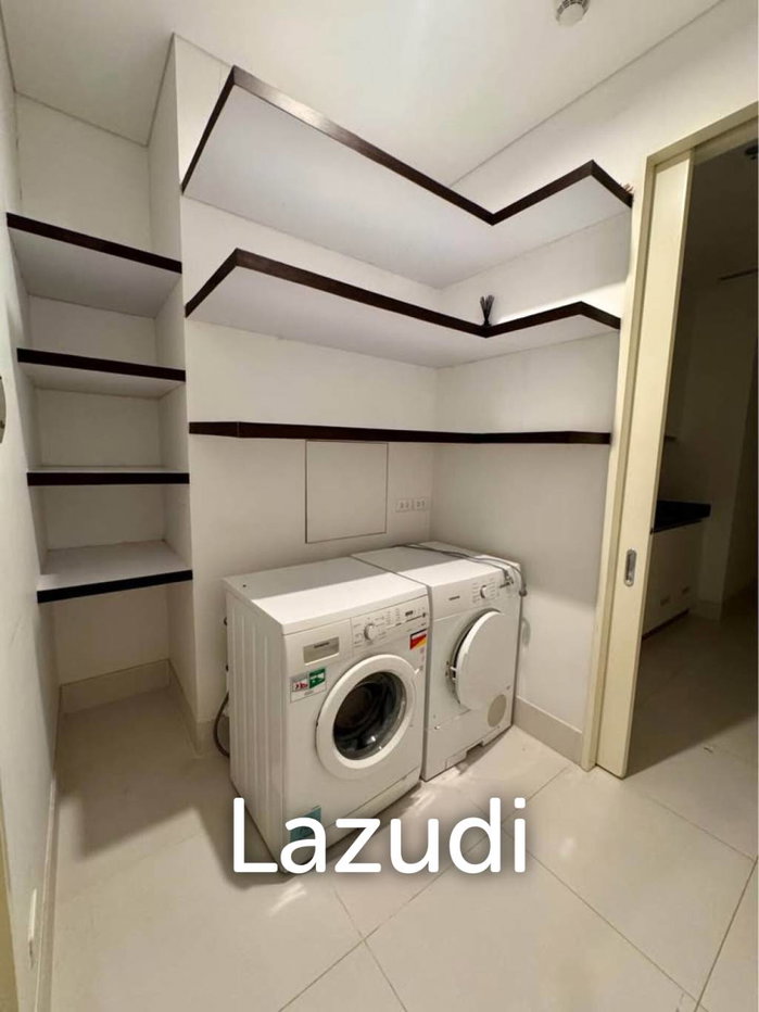 รูป 272.7 ตร.ม. 4 ห้องนอน 5 ห้องน้ำ คอนโดสำหรับ เช่าใน สีลม - รูปที่ 24/26