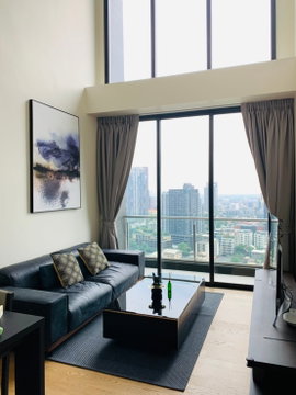 LTH4025 – BEATNIQ Sukhumvit 32 FOR RENT 2 beds 2 baths size 105 Sq.M. Nearby BTS Thonglor station ONLY 90k/ Month
