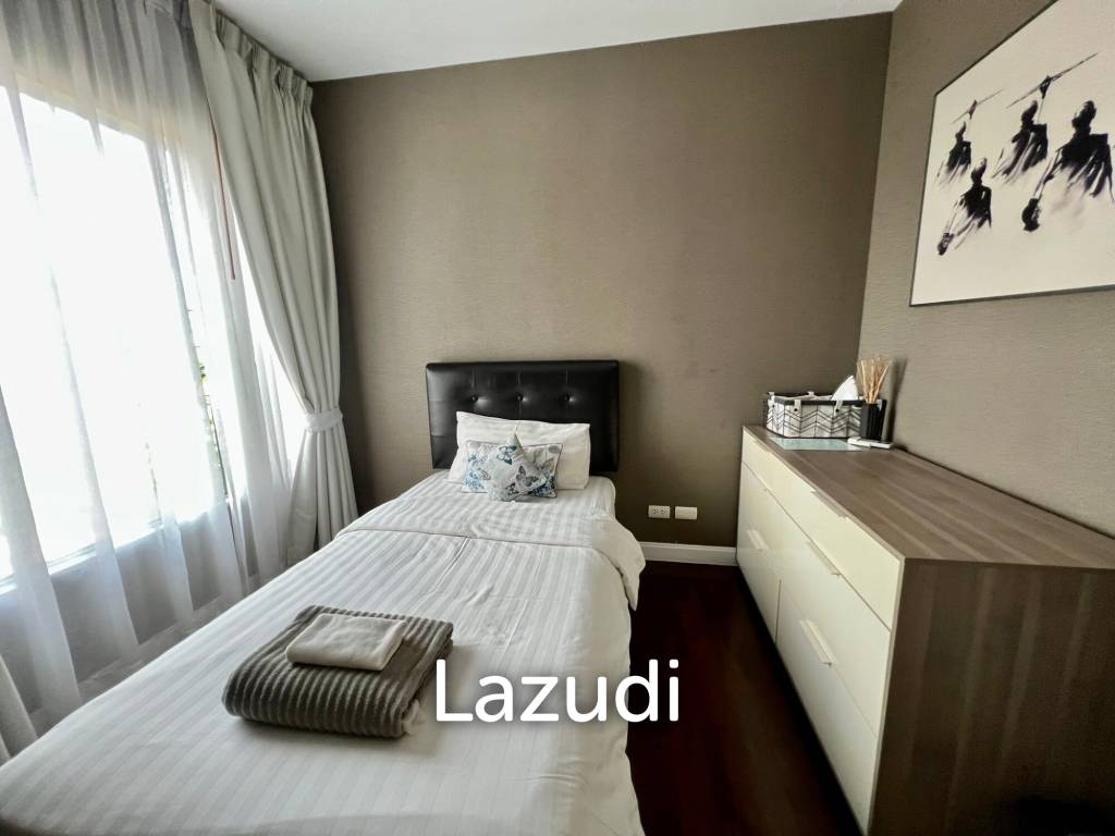 picture BAAN SAN DAO : Beachfront 2 Bed condo in town - 8/15