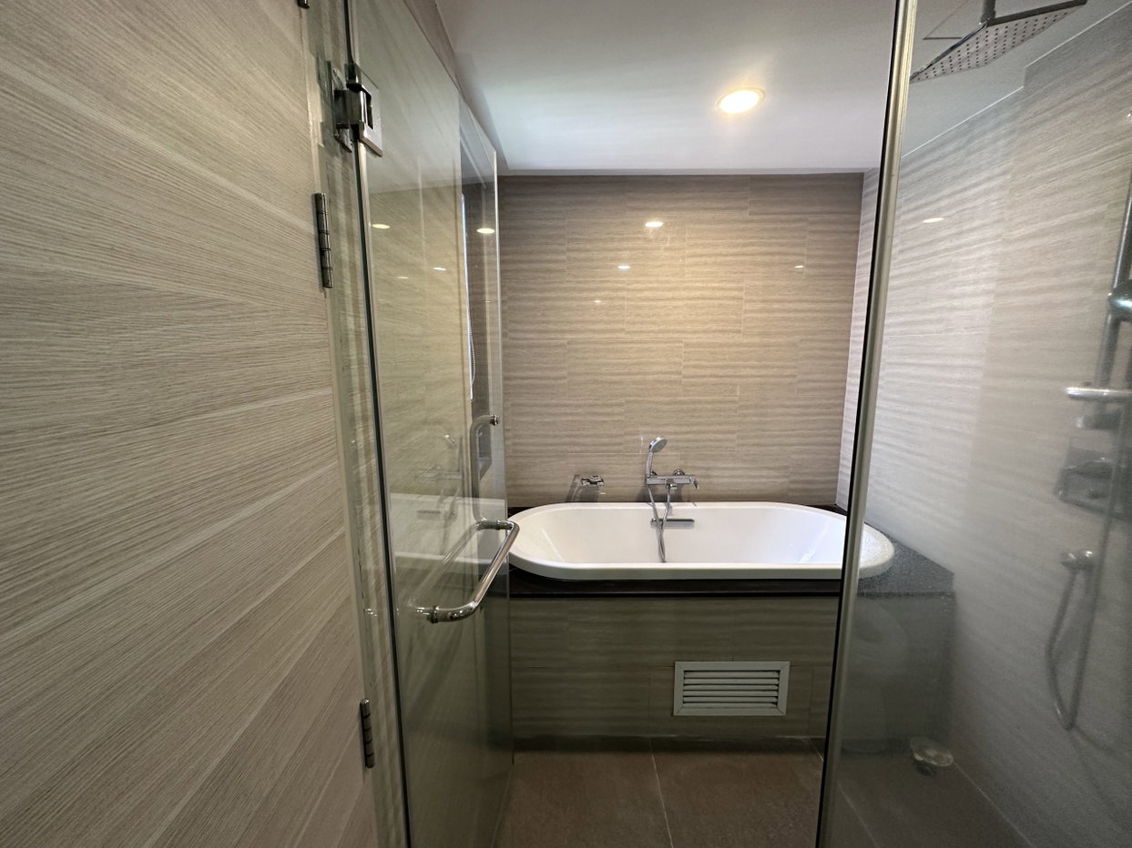รูป Klass Langsuan 2 bedrooms, for rent - รูปที่ 3/7