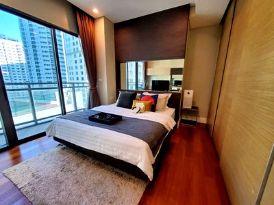 Condos for sale : LTH3449 – Bright Sukhumvit 24 FOR SALE 2 beds 2 baths size 89 Sq.M. Nearby BTS Phrom Phong station ONLY 20 MB