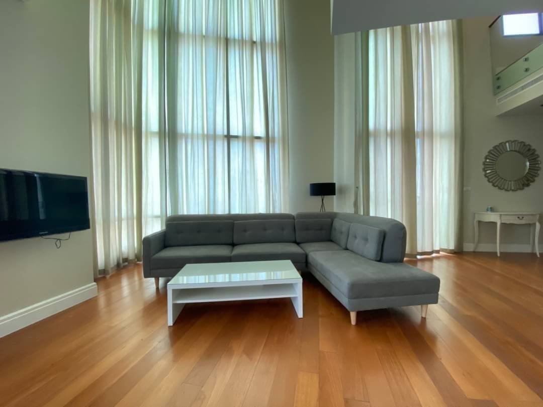 รูป LTH3947 – Bright Sukhumvit 24 FOR SALE 3 beds 3 baths size 176.67  Sq.M. Nearby BTS Phrom Phong station ONLY 29 MB - รูปที่ 3/7