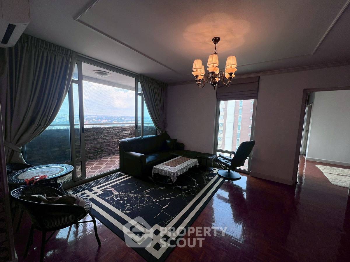 รูป คอนโด 3-ห้องนอน ที่ ริเวียร่า คอนโดมิเนียม เมืองทองธานี ใน ปากเกร็ด (ID 2653150) - รูปที่ 3/20