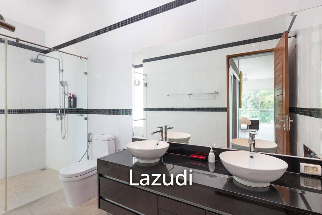 รูป 200.0 ตร.ม.  2 ห้องนอน  3 ห้องน้ำ คอนโดสำหรับ ขายใน กมลา - รูปที่ 24/38