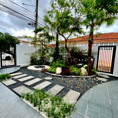 ขายคอนโด : คอนโด 3-ห้องนอน ที่ หมู่บ้าน เดอะริช วิลล่า นาบอน ใกล้ Palai (ID 2611659)