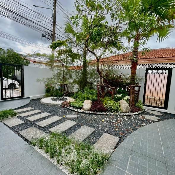 รูป คอนโด 3-ห้องนอน ที่ หมู่บ้าน เดอะริช วิลล่า นาบอน ใกล้ Palai (ID 2611659) - รูปที่ 1/11