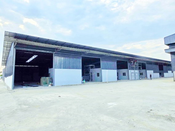 รูป ให้เช่าโกดัง 2,000-8,000 ตร.ม. ใกล้ตลาดโพธิ์แจ้ 3.1 กม.ใกล้รร.วัดบางน้ำจืด 1.7 กม. แสมดำ 2.19กม. โรงงาน คลังสินค้า 1 นอน 1 น้ำ - รูปที่ 7/8