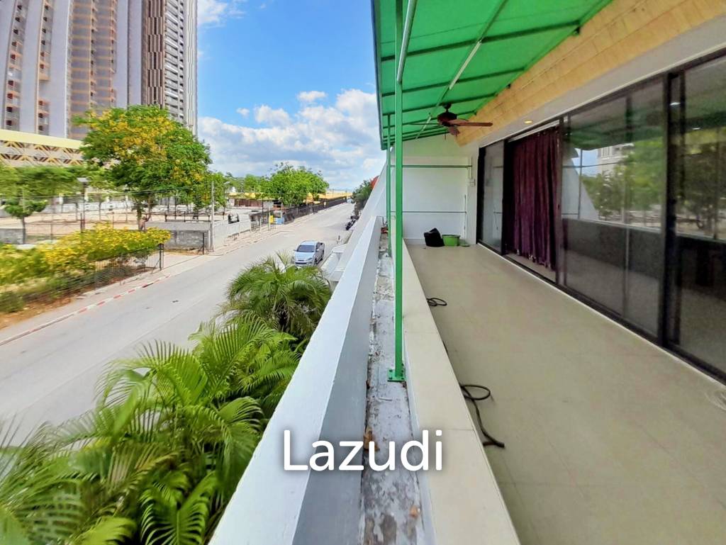 picture 2 Bed 2 Bath 131 SQ.M Panchalae Residence - 9/11