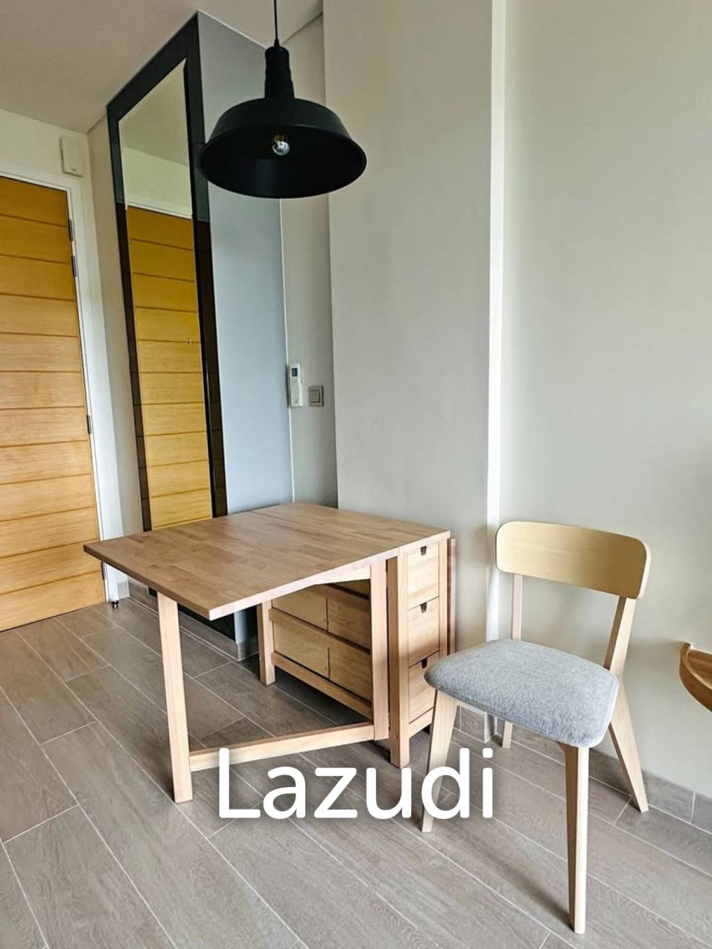 Brand New 1 Bedroom Laguna Lakeside For Sale - image 3