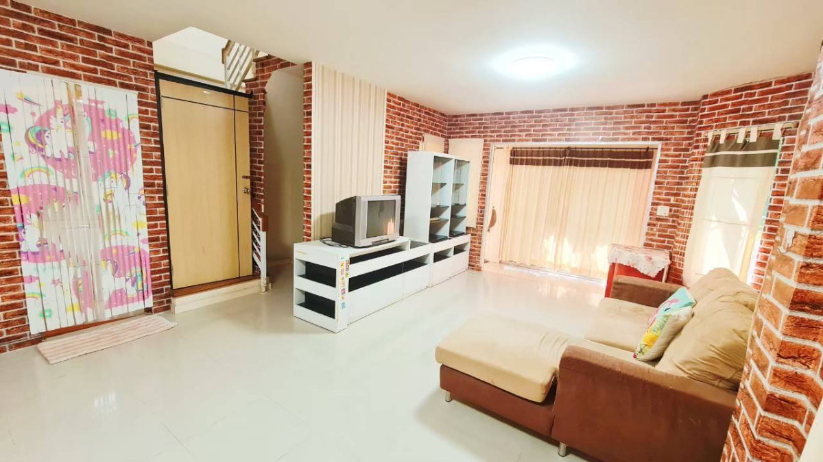 รูป 🎊ขายด่วน บ้านมือสองตกแต่งใหม่ 🏠 4 ห้องนอน 3 ห้องน้ำ - รูปที่ 13/28