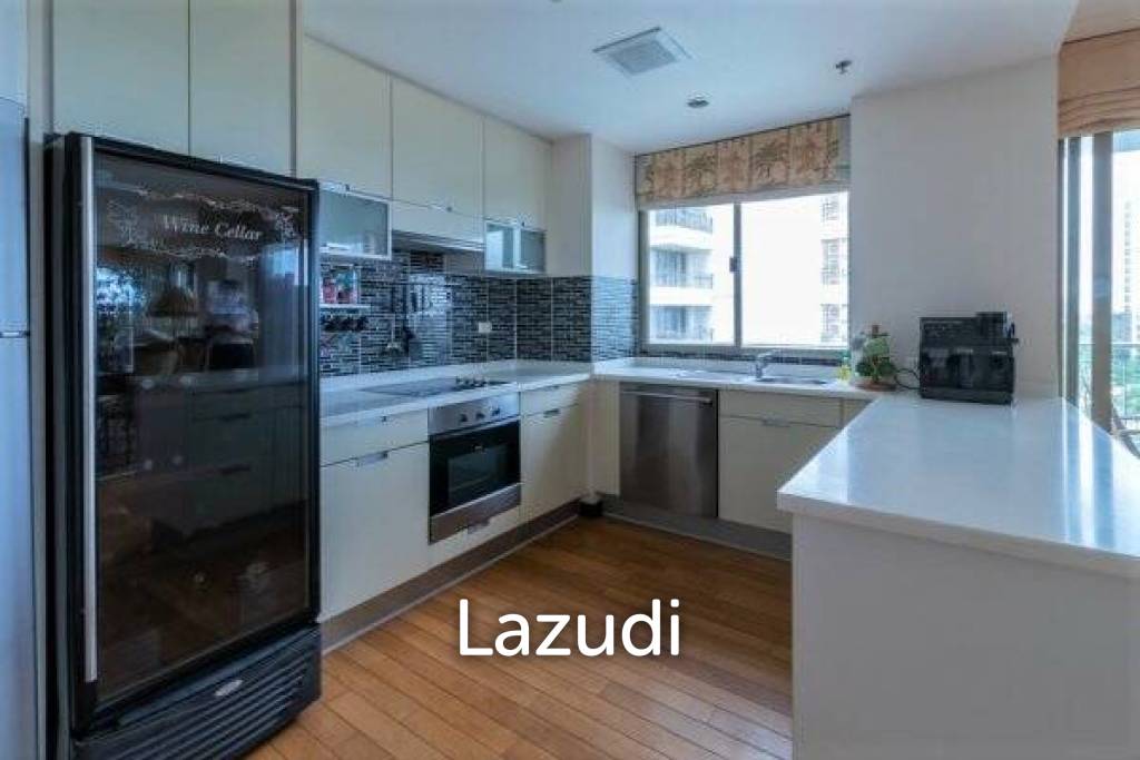 picture Luxury Penthouse With Spectacular Views - 12/16