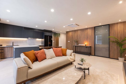 LTH4339 – Le Premier 1 FOR RENT 4 beds 3 baths size 180 Sq.M. Nearby BTS Asoke station ONLY 80k/Month