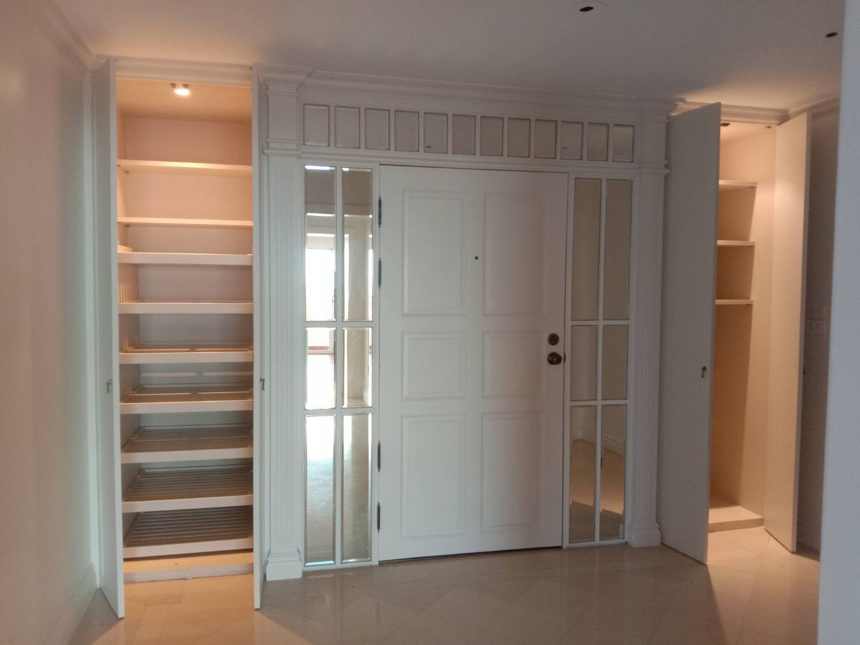 รูป LTH4867 – Sathorn Park Place FOR RENT 2+1 beds 2 baths size 236 Sq.M. Nearby MRT Lumphini station ONLY 90k/Month - รูปที่ 2/4
