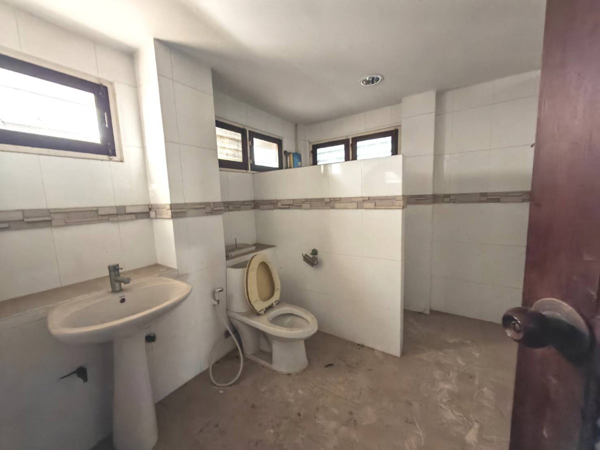 รูป ขายบ้านเดี่ยวในโซนรัชดาภิเษก ซอย 7แยก15 ใกล้ห้วยขวาง - รูปที่ 18/21