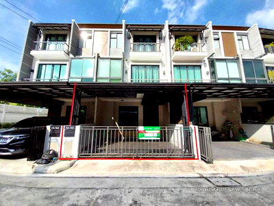 ทาวน์โฮม บุญถาวร เกษตรนวมินทร์ : ทาวน์เฮ้าส์ สำหรับขาย อารียา แมนดารีน่า เอกมัย-รามอินทรา ลาดพร้าว เขตลาดพร้าว กรุงเทพมหานคร