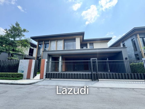 5 Bed 6 Bath 551 SQ.M Siraninn Residences