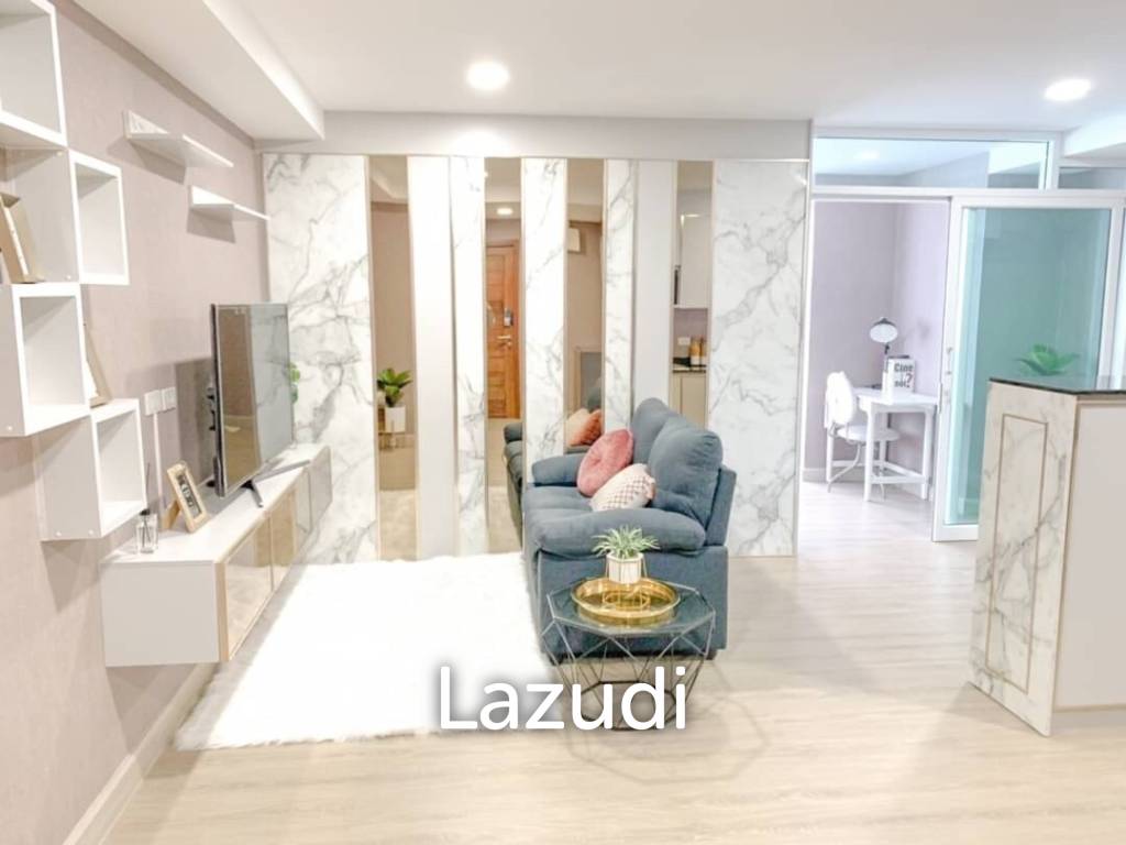 picture 1 Bed 1 Bath  50 SQ.M Grand View Condo - 2/10