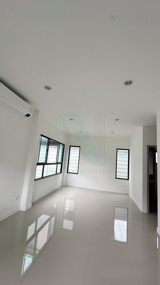 รูป 📌 ขายบ้านเดี่ยว โครงการ สัมมากร ชัยพฤกษ์-วงแหวน 2 2 ชั้น 3 ห้องนอน 3 ห้องน้ำ - รูปที่ 2/8