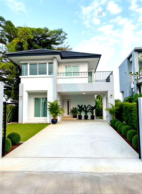 Houses for sale Bangkok : For Sell House IMPERIAL PARK WONGWAEN - PRACHA UTHIT 2-story 3 bedroom 3 bathroom