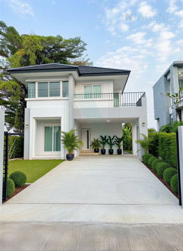 For Sell House IMPERIAL PARK WONGWAEN - PRACHA UTHIT 2-story 3 bedroom 3 bathroom