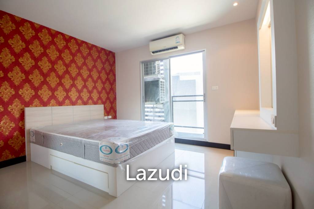 picture Modern Condo in Hua Hin with Scenic Views - 2/7